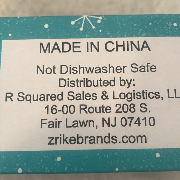 Disney Mickey and Minnie Mouse Christmas Shakers - Picture 4 of 6